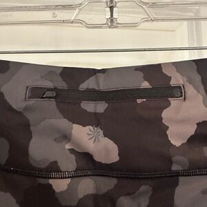 Athleta Black and Gray Camouflage Tights